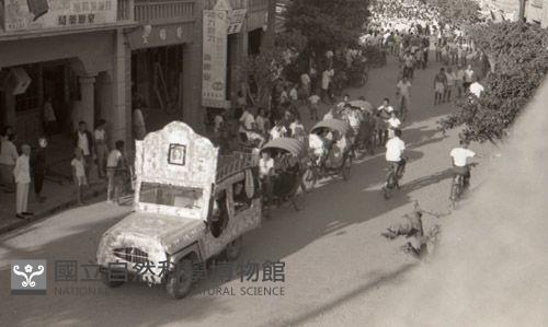 1950至2006年臺灣常民生活藏品圖，第1張
