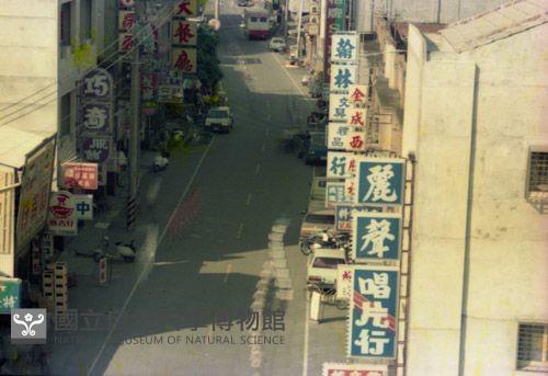 1950至2006年臺灣常民生活藏品圖，第1張