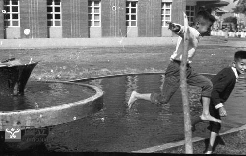 1950至2006年臺灣常民生活藏品圖，第1張