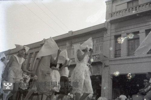 1950至2006年台灣常民生活藏品圖，第1張