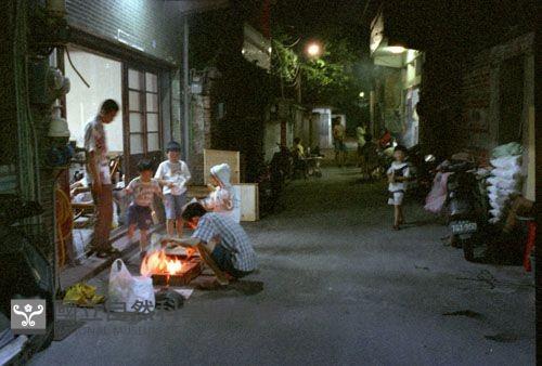 1950至2006年臺灣常民生活藏品圖，第1張