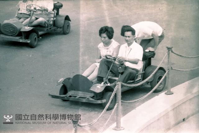 1950至2006年臺灣常民生活藏品圖，第1張
