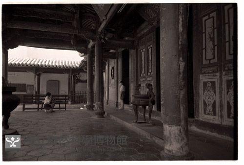 1950至2006年臺灣常民生活藏品圖，第1張