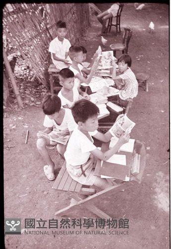 1950至2006年臺灣常民生活藏品圖，第1張