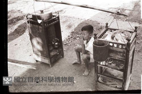 1950至2006年臺灣常民生活藏品圖，第1張