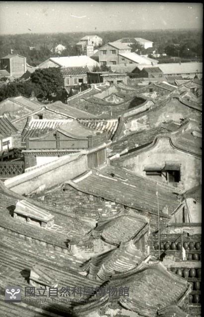 1950至2006年台灣常民生活藏品圖，第1張