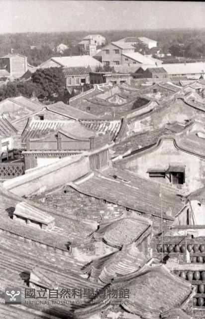 1950至2006年台灣常民生活藏品圖，第1張