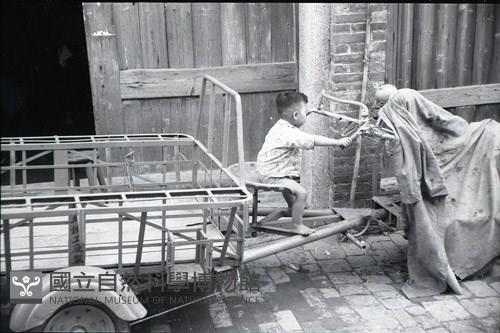 1950至2006年臺灣常民生活藏品圖，第1張