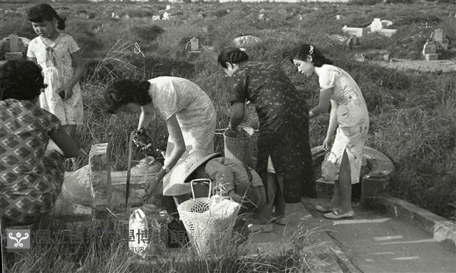 掃墓祭祖（1950至2006年臺灣常民生活）藏品圖，第1張