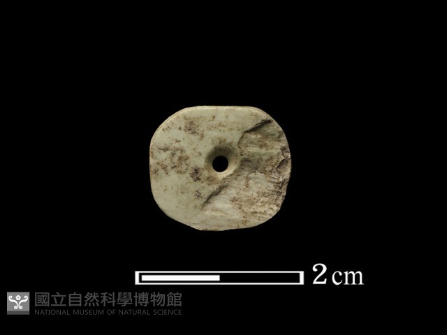 玉玦藏品圖，第1張