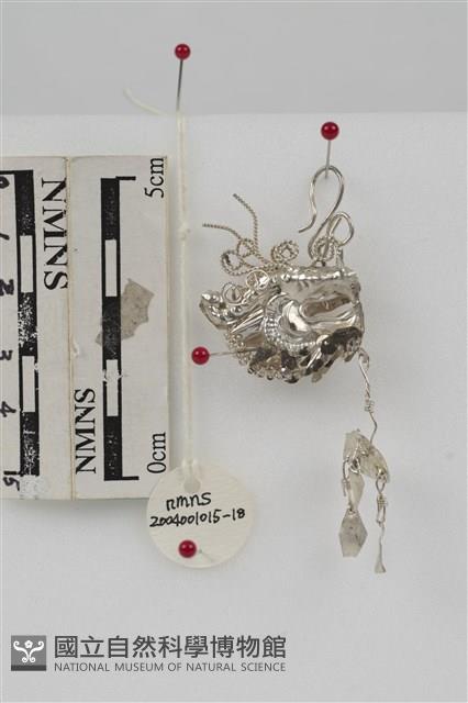 銀飾(龍形耳環)藏品圖，第2張
