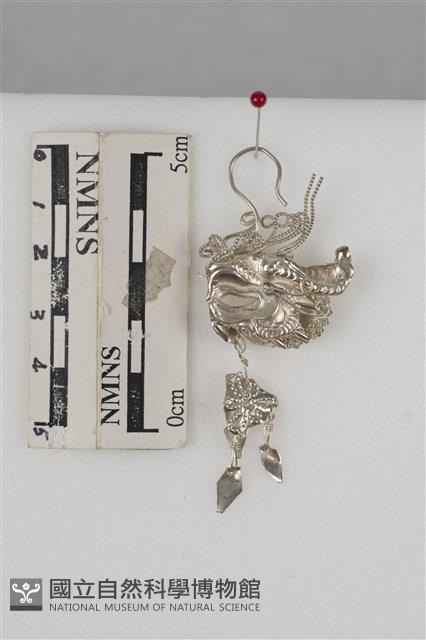 銀飾(龍形耳環)藏品圖，第2張
