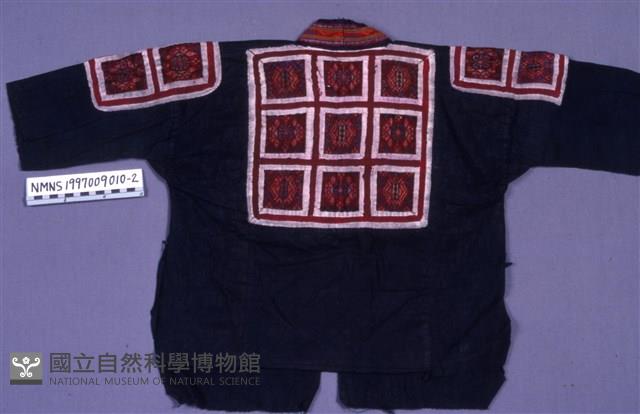 上衣藏品圖，第2張