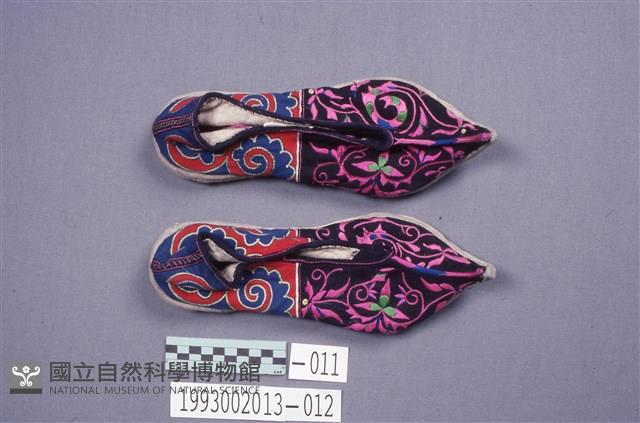 鞋子藏品圖，第1張