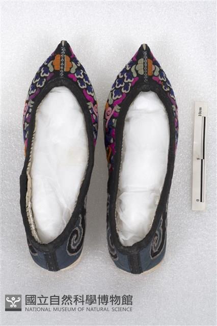 鞋子藏品圖，第1張