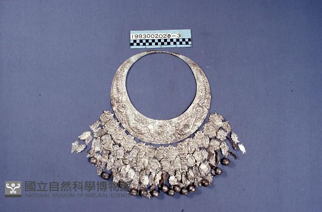 銅項飾藏品圖，第1張