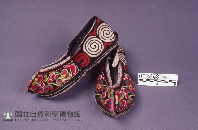 繡花布鞋藏品圖，第1張