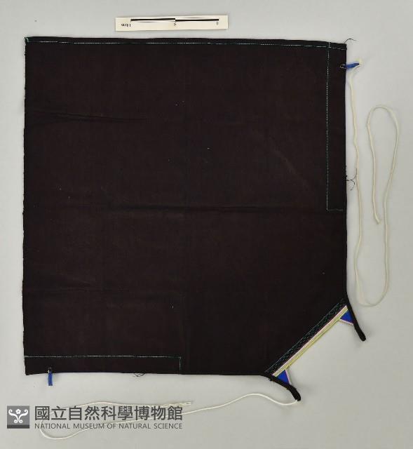 胸圍藏品圖，第1張