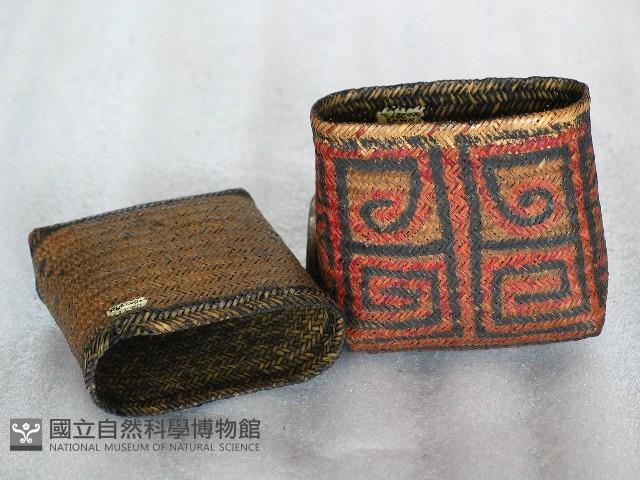 竹編煙絲盒-蓋藏品圖，第1張