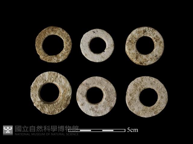 玉飾藏品圖，第2張