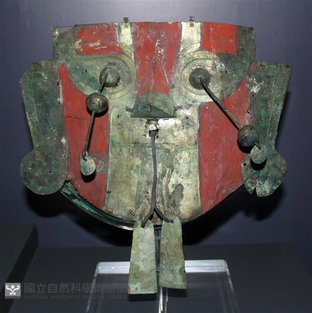 奇穆王國陪葬銀面具藏品圖，第1張