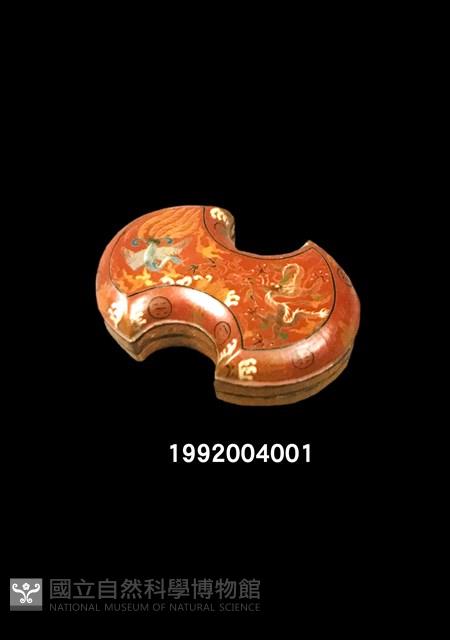 彩漆龍鳳紋錠式盒--蓋藏品圖，第1張