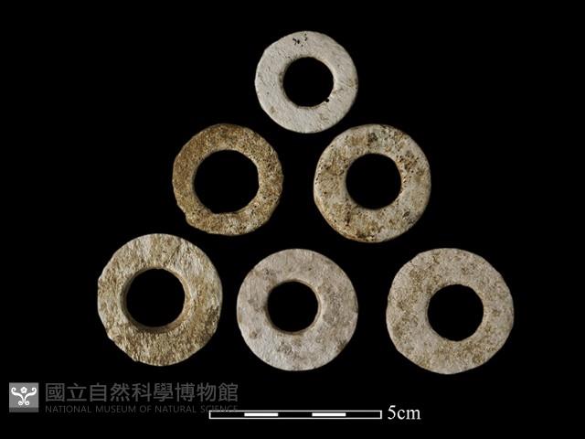 玉飾藏品圖，第1張