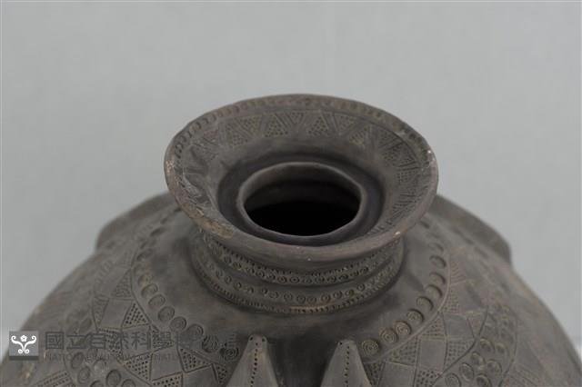 排灣陶罐藏品圖，第2張