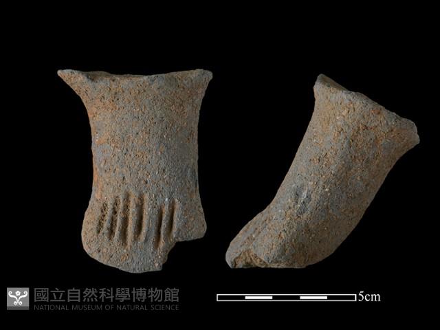 鼎足藏品圖，第1張