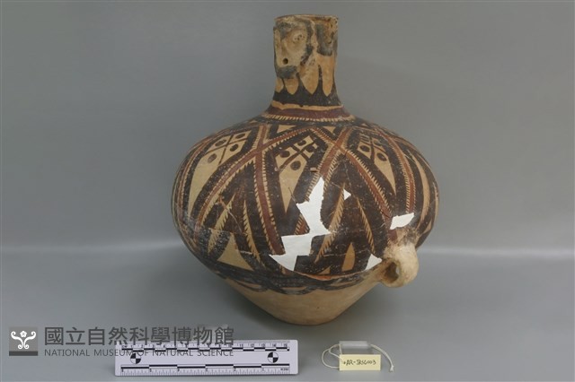 彩陶人面壺藏品圖，第3張