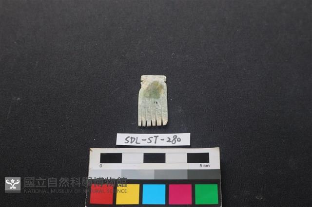 玉飾藏品圖，第2張