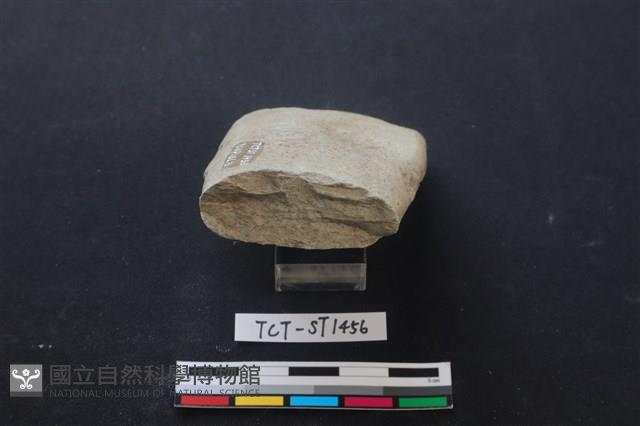 磨製斧鋤形器藏品圖，第3張