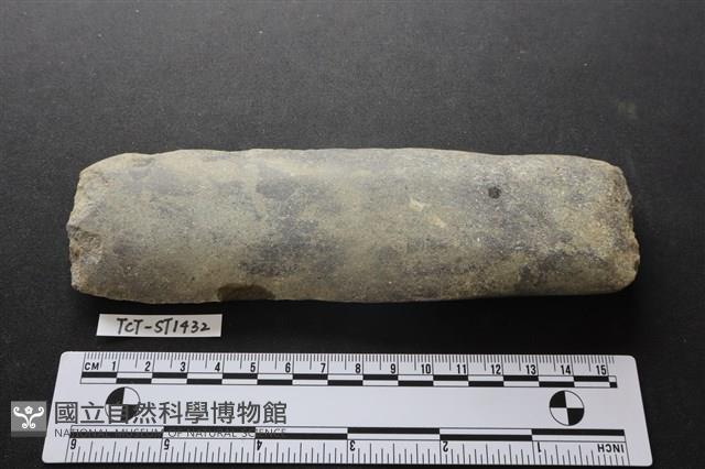 磨製斧鋤形器藏品圖，第3張
