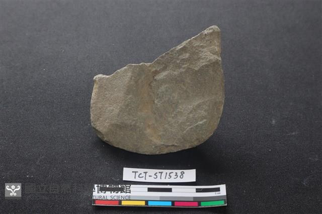 斧鋤形器藏品圖，第2張