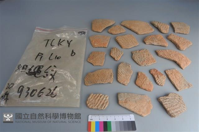 陶片藏品圖，第1張