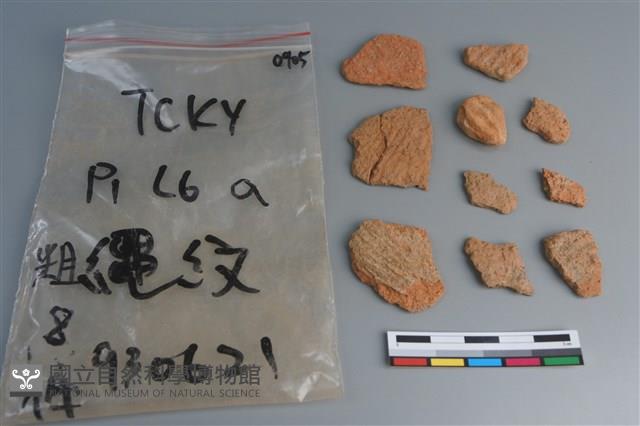 陶片藏品圖，第1張