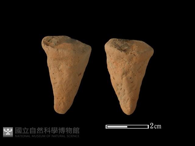 鼎足藏品圖，第1張