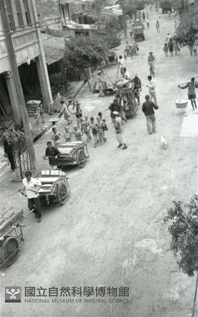 1950至2006年臺灣常民生活藏品圖，第1張