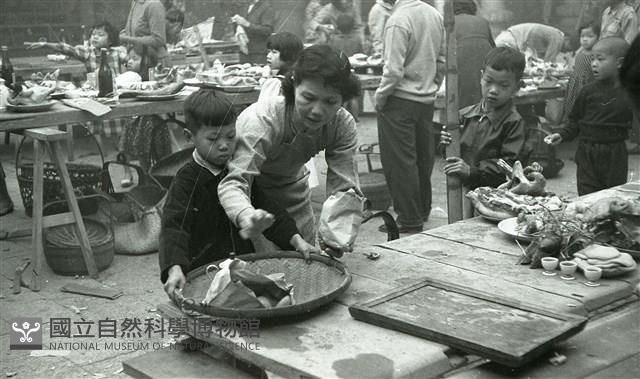 1950至2006年臺灣常民生活藏品圖，第1張
