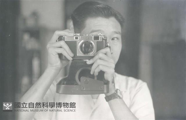 《許蒼澤自拍照》（1950至2006年臺灣常民生活）藏品圖，第1張