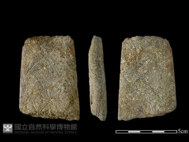 磨製斧鋤形器藏品圖，第1張