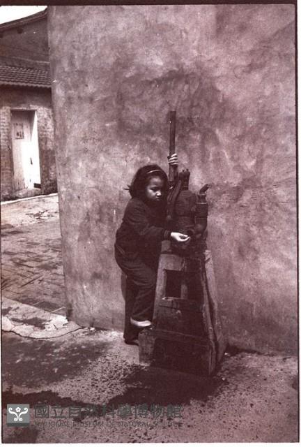 1950至2006年臺灣常民生活藏品圖，第1張