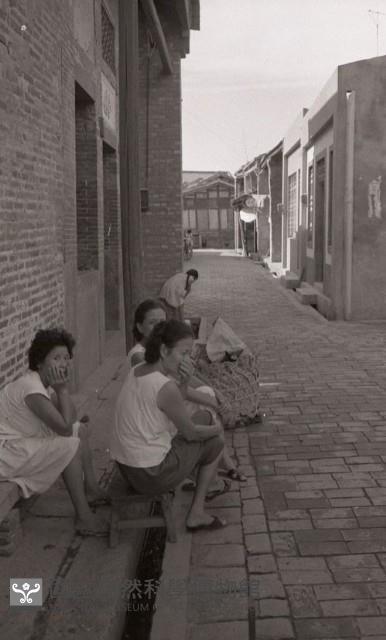 1950至2006年臺灣常民生活藏品圖，第1張