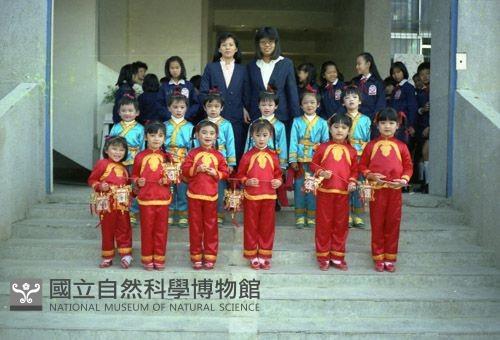 1950至2006年臺灣常民生活藏品圖，第1張