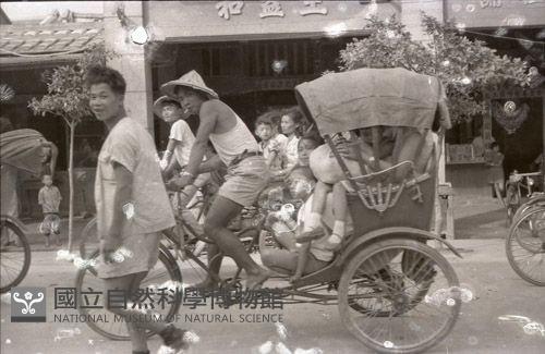 1950至2006年臺灣常民生活藏品圖，第1張