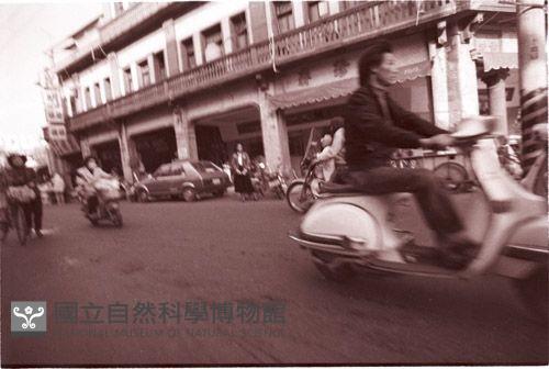 1950至2006年臺灣常民生活藏品圖，第1張