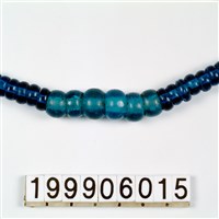 琉璃珠項飾藏品圖，第2張