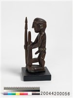 木雕人像藏品圖，第2張