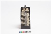 樹皮布皮包藏品圖，第2張