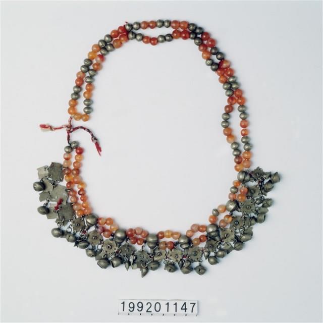 瑪瑙珠項飾藏品圖，第1張